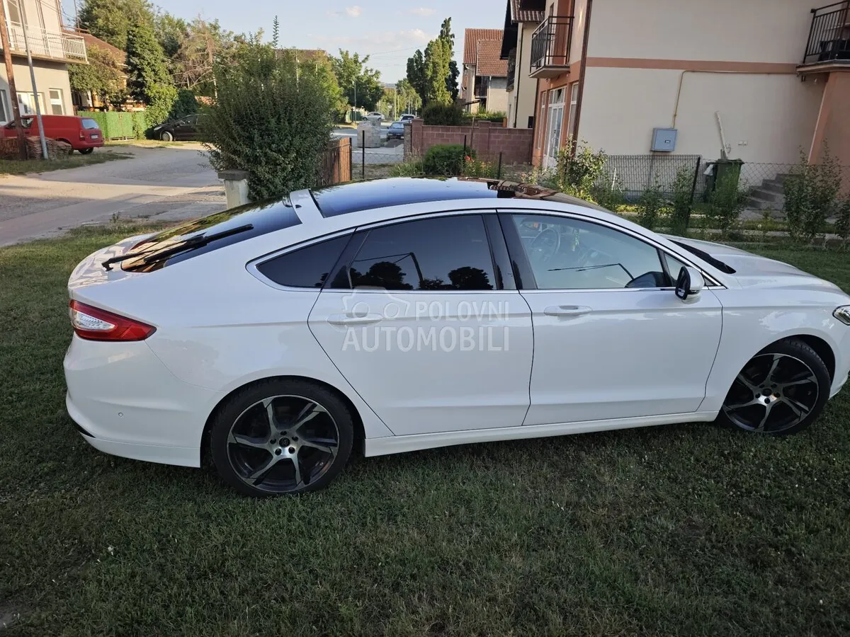 Ford Mondeo 2015 photo 4