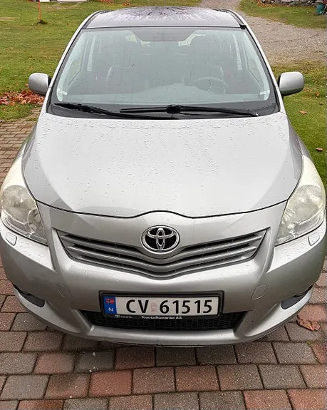 Toyota Verso 2011 photo 4
