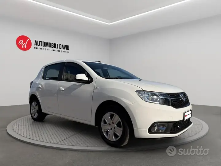 Dacia Sandero 2017 photo 2