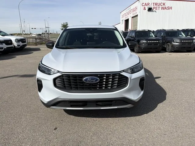 Ford Escape 2025 photo 3