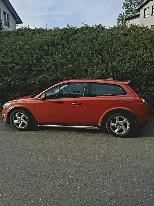 Volvo C30 2011 photo 2