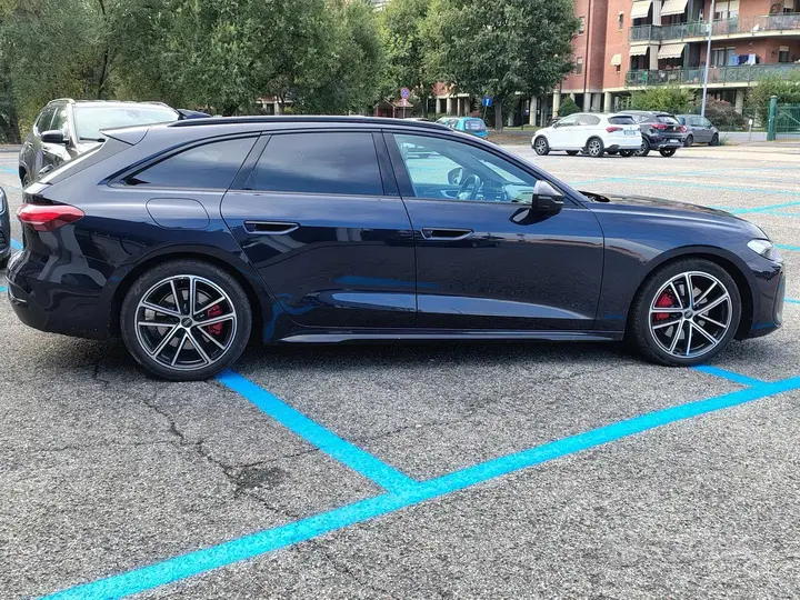 Audi A5 Avant 2025 photo 4