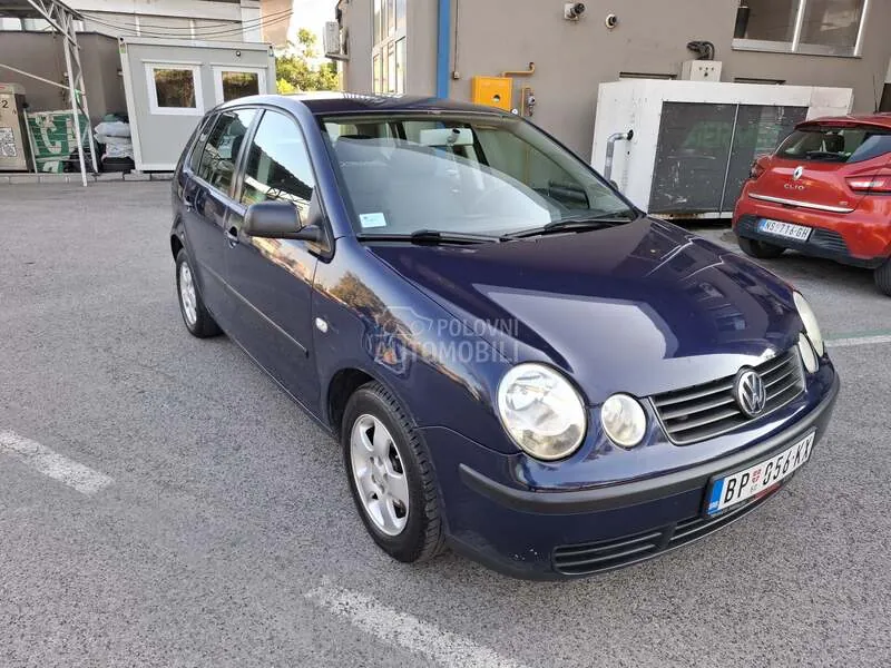 Volkswagen Polo 2003 photo 2