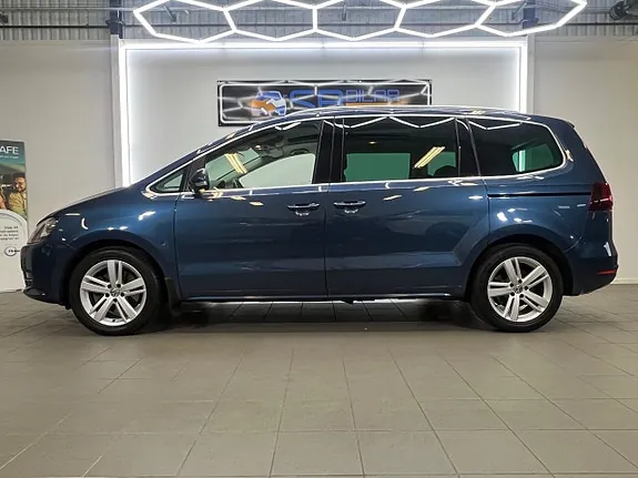 Volkswagen Sharan 2017 photo 2