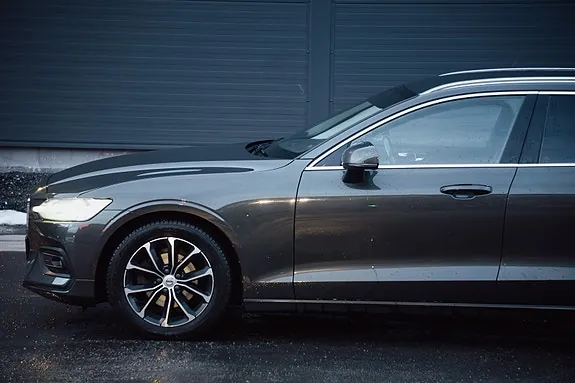 Volvo V60 2020 photo 4