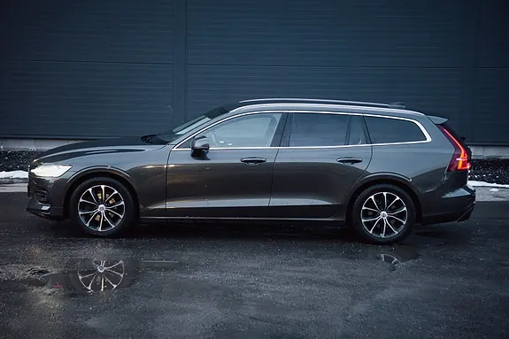 Volvo V60 2020 photo 2