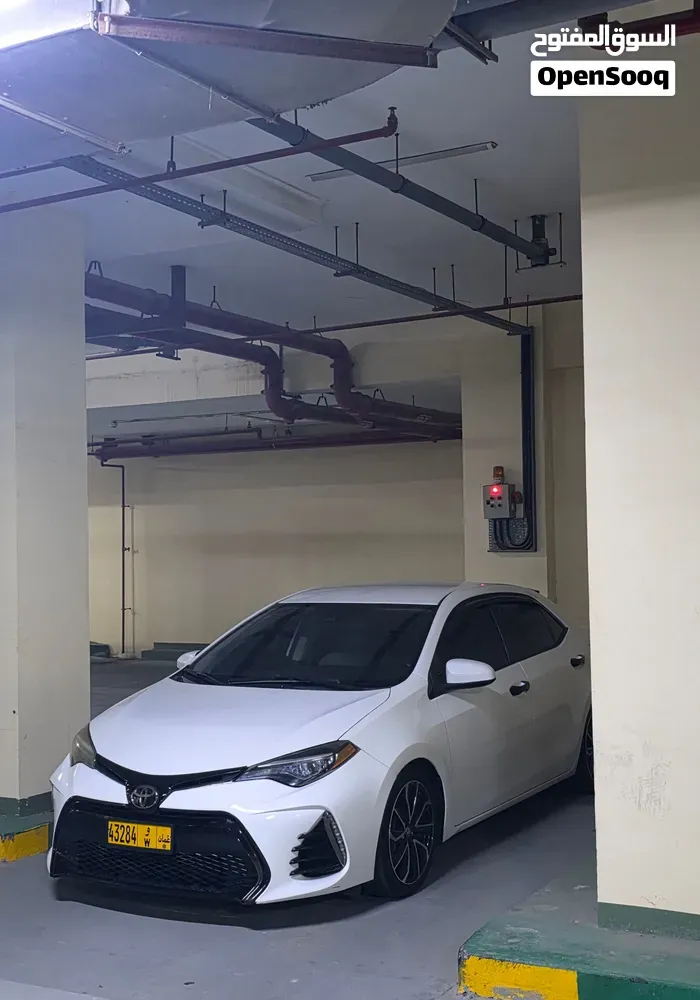 Toyota Corolla 2017 photo 2