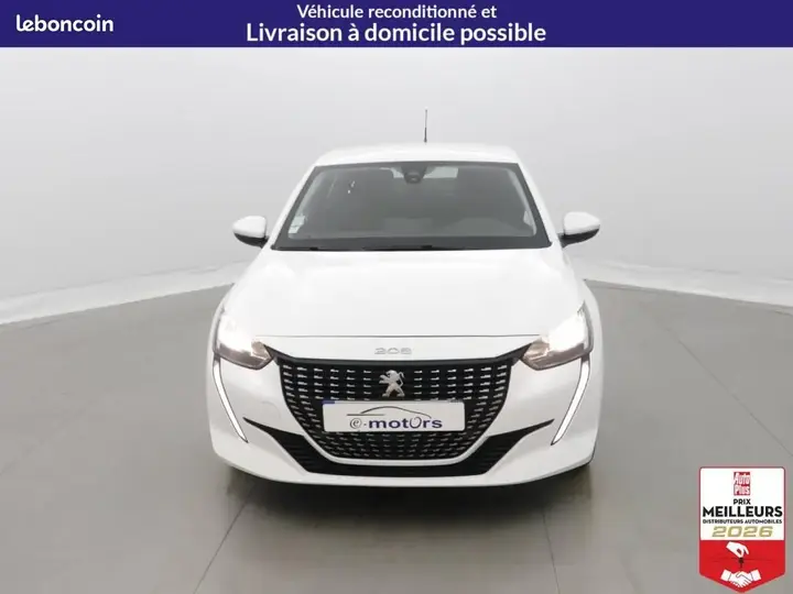 Peugeot 208 2020 photo 2