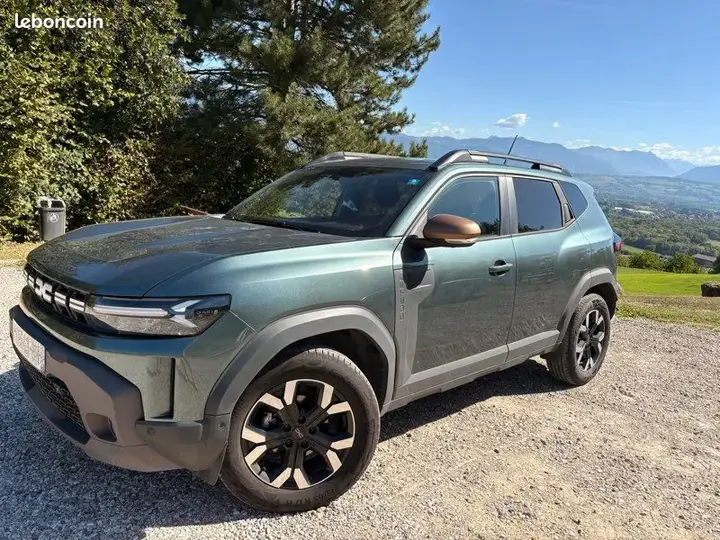 Dacia Duster 2025 photo 2