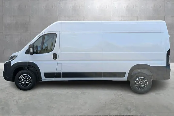 Toyota Proace Max 2025 photo 2