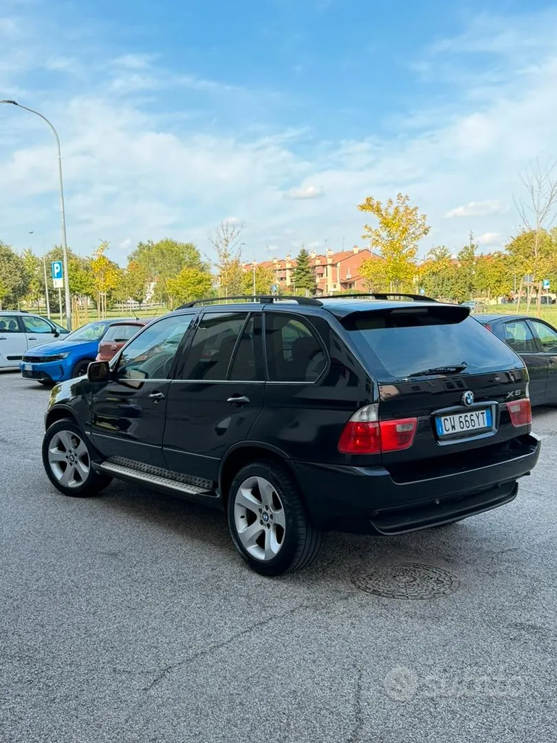 BMW X5 2005 photo 2
