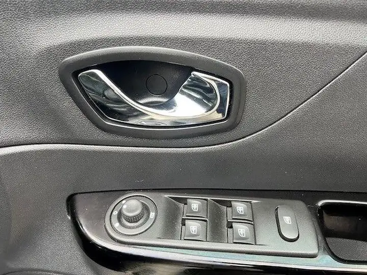 Renault Captur 2016 photo 5