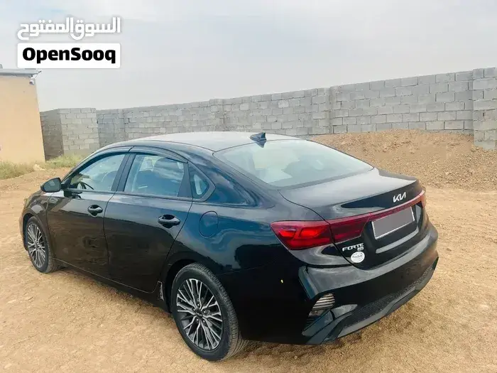 Kia Forte 2023 photo 3