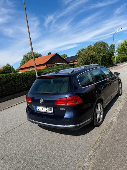 Volkswagen Passat 2012 photo 4