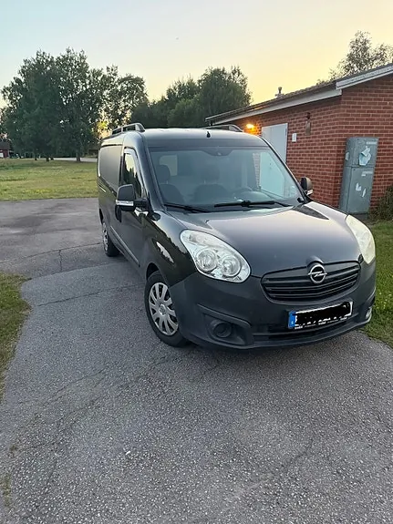 Opel Combo 2012 photo 2