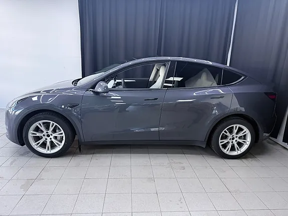 Tesla Model Y 2021 photo 4