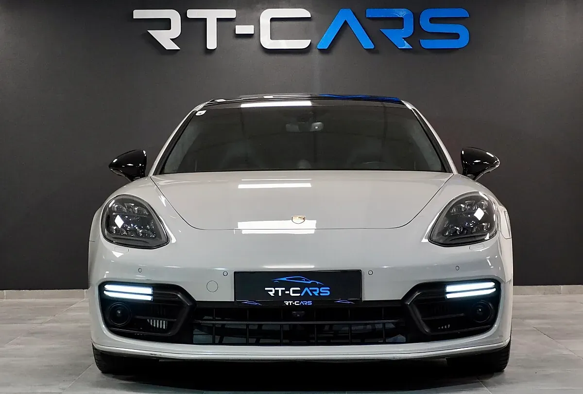 Porsche Panamera 2018 photo 3