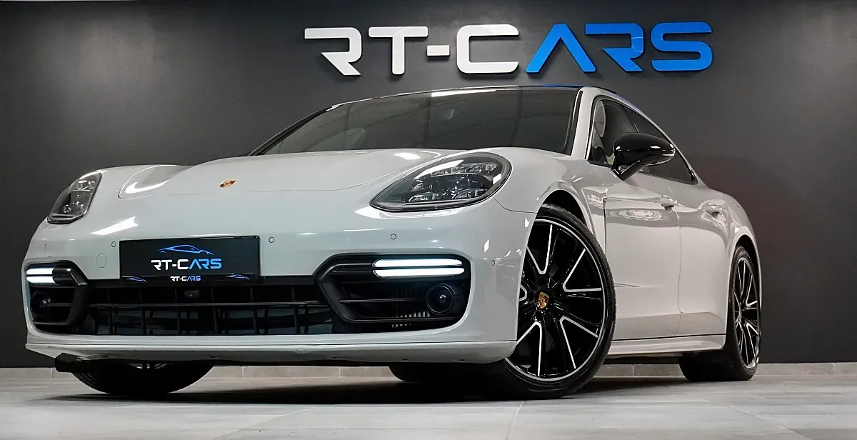 Porsche Panamera 2018 photo 2