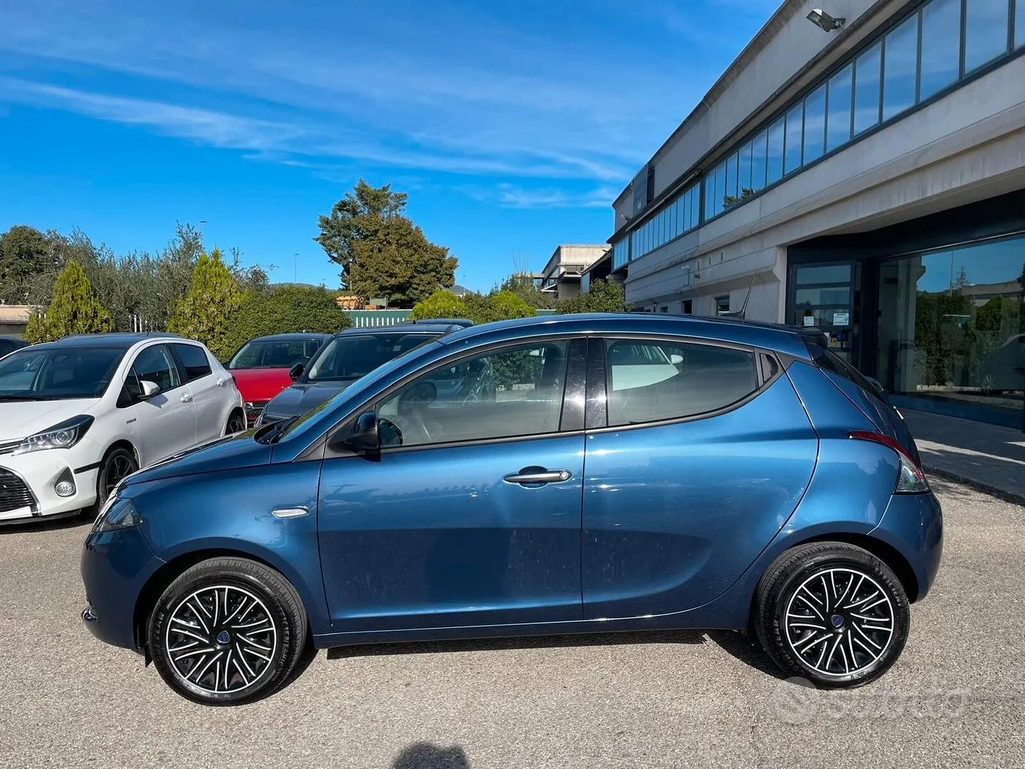 Lancia Ypsilon 2023 photo 2