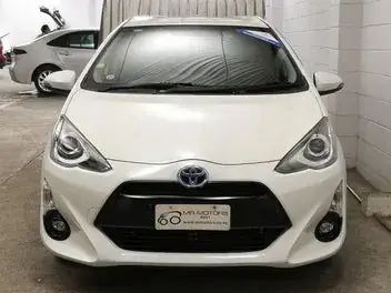 Toyota Aqua 2016 photo 5