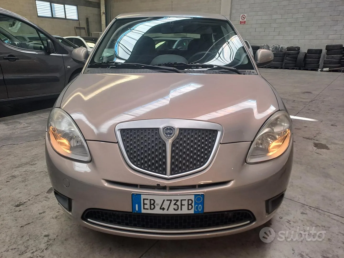 Lancia Ypsilon 2010 photo 2