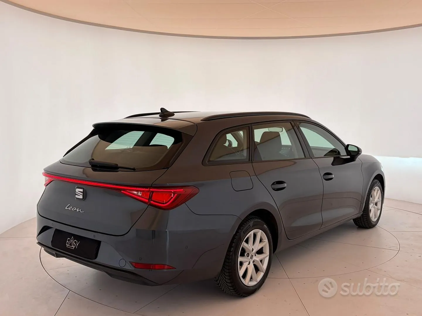 Seat Leon 2023 photo 5