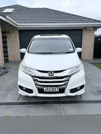 Honda Odyssey 2015 photo 2