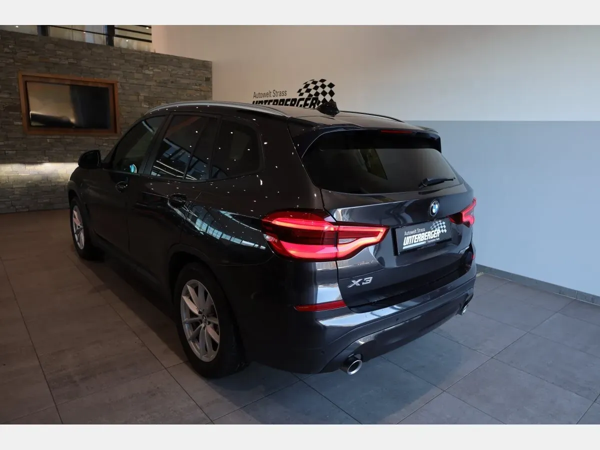 BMW X3 2021 photo 3