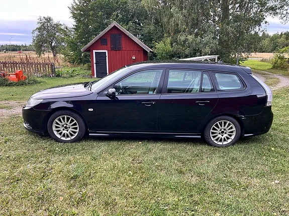 Saab 9-3 2009 photo 3