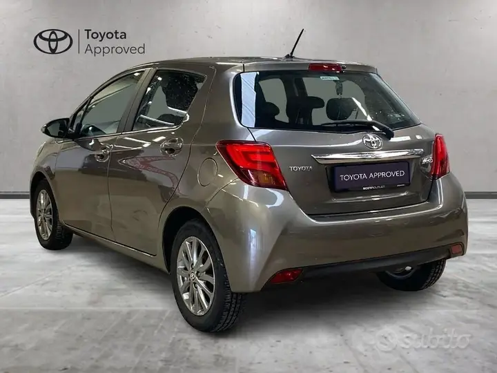 Toyota Yaris 2016 photo 5
