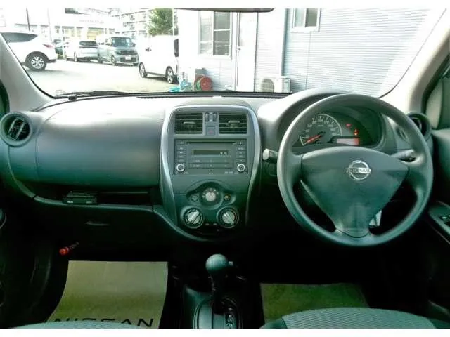 Nissan March 2023 photo 3