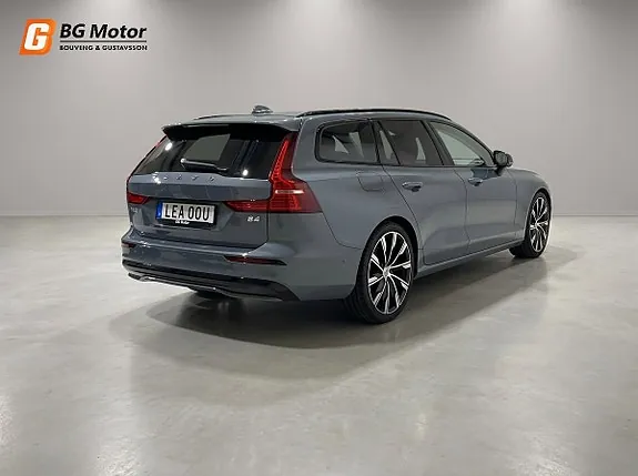 Volvo V60 2023 photo 4