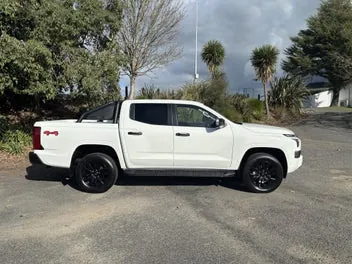 Mitsubishi Triton 2026 photo 4
