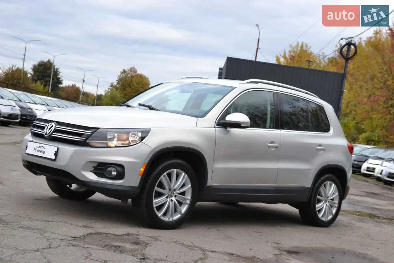 Volkswagen Tiguan 2012 photo 2