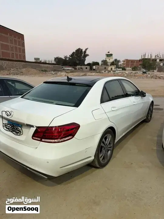 Mercedes-Benz E 200 2016 photo 3
