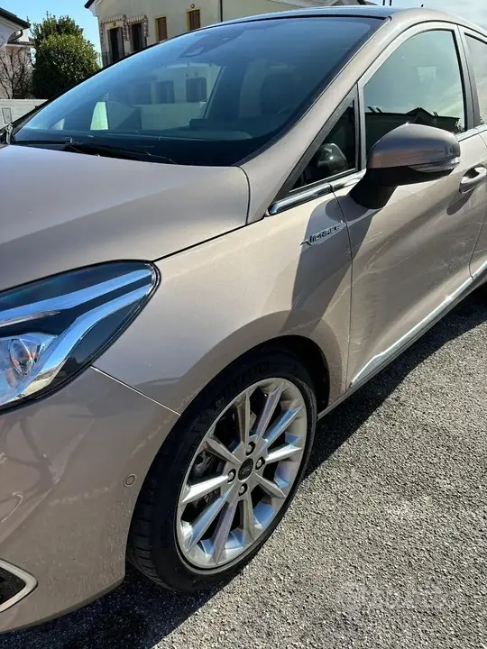 Ford Fiesta 2019 photo 3