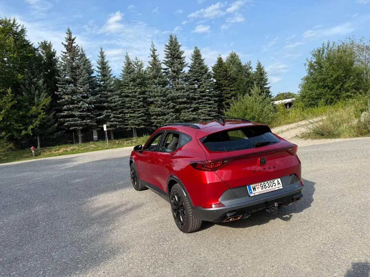 Cupra Formentor 2021 photo 2