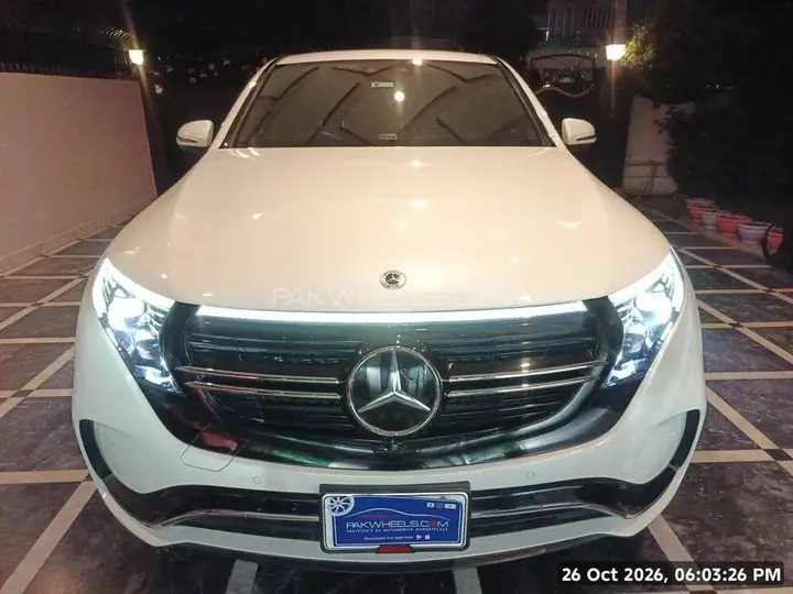 Mercedes-Benz Eqc