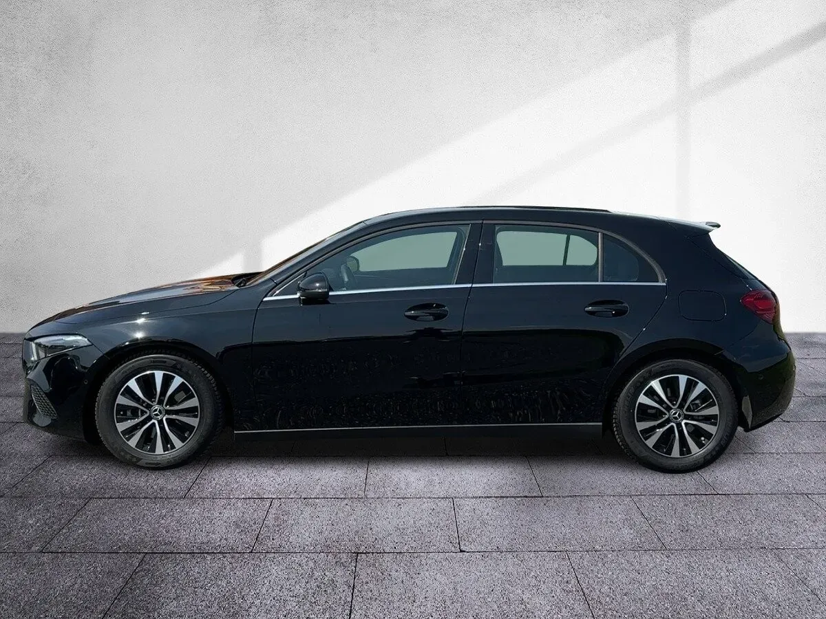 Mercedes-Benz A-Class 2025 photo 3
