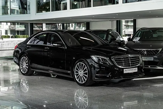 Mercedes-Benz S400