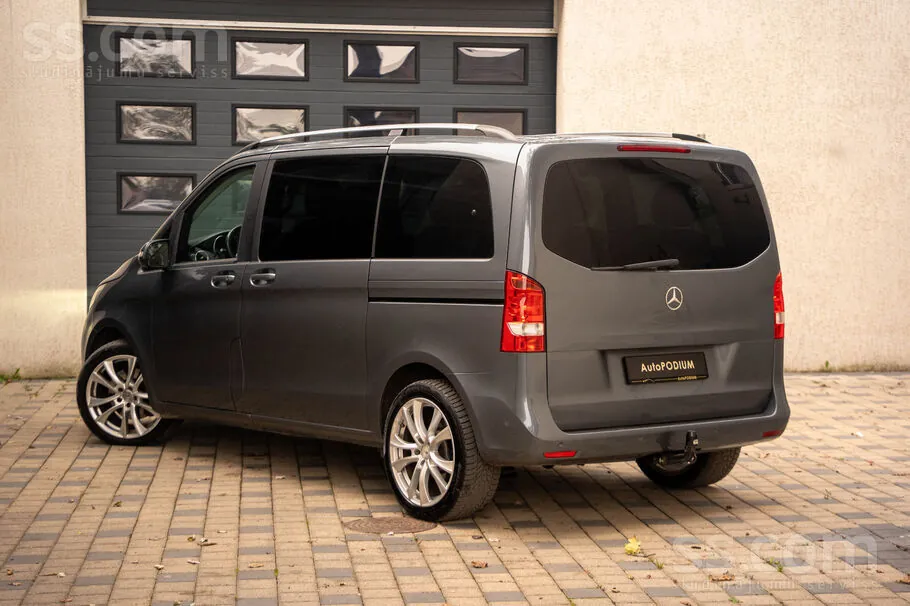 Mercedes-Benz V-Class 2016 photo 2