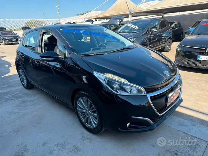 Peugeot 208 2016 photo 3