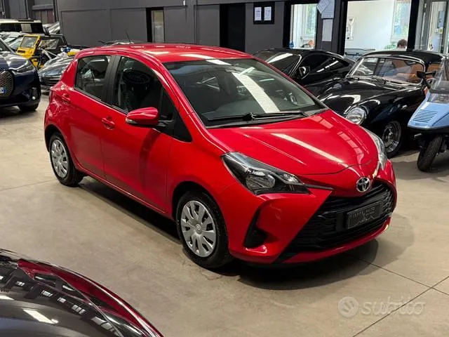 Toyota Yaris 2017 photo 3