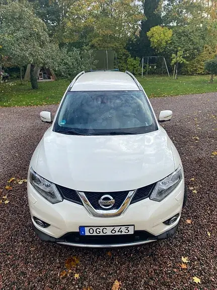 Nissan X-Trail 2016 photo 2