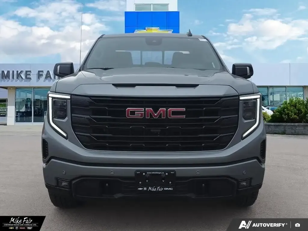 GMC Sierra 1500 2026 photo 2