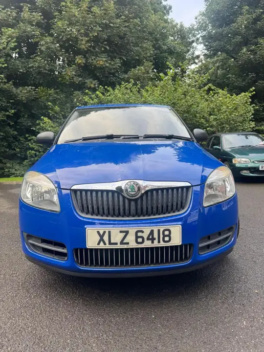 Skoda Fabia 2009 photo 4