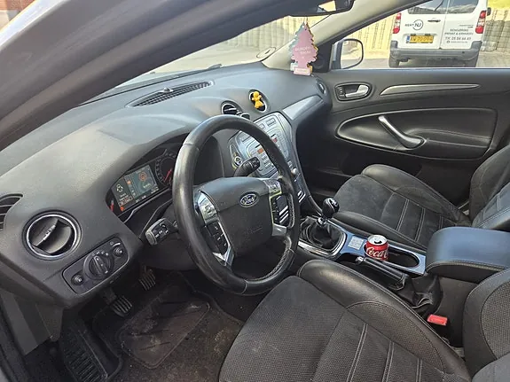 Ford Mondeo 2009 photo 4