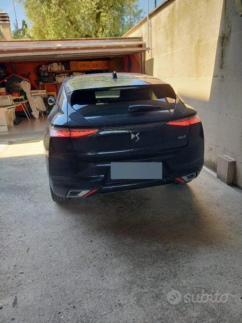 DS Automobiles Ds 4