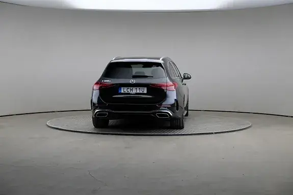 Mercedes-Benz C 300 E 2024 photo 2