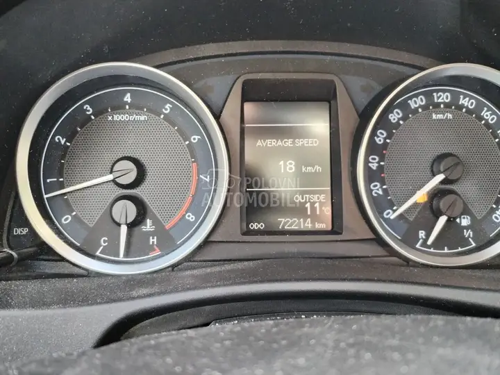 Toyota Auris 2014 photo 5